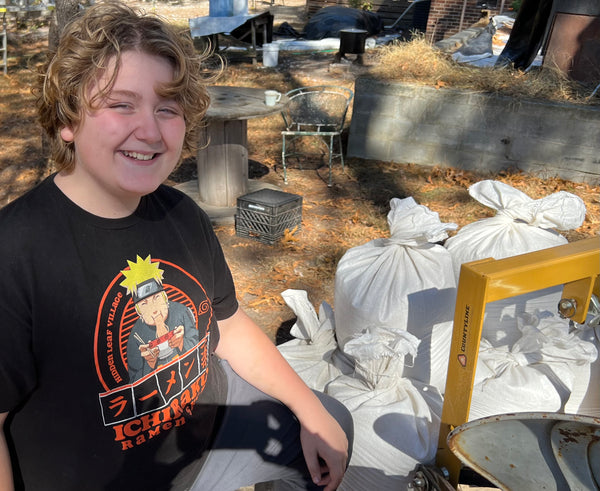 "Buddy's Feed Mill" Blend: Fertrell based CHICK STARTER-LOCAL PU ONLY